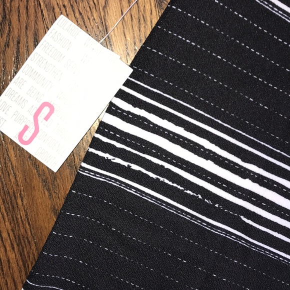 Cassie Skirt - Picture 3 of 3